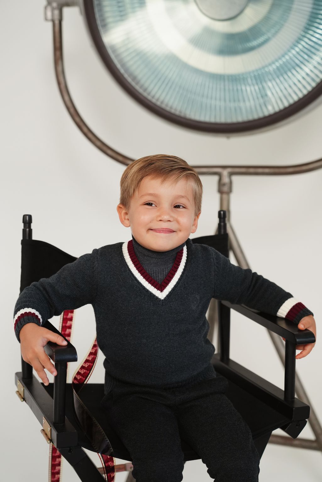 Jett charcoal v-neck stripe sweater FW25