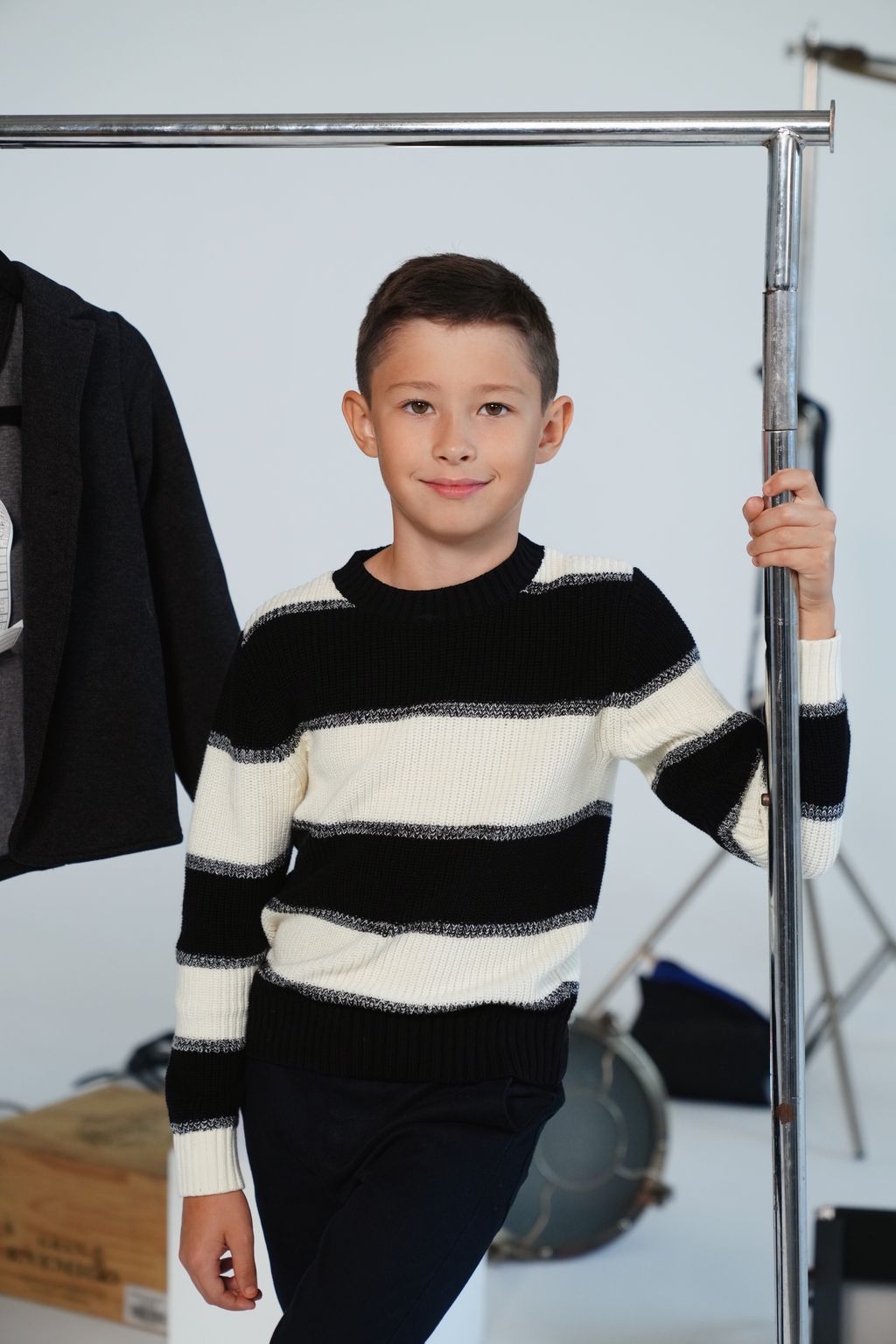 Eli ombre black/white striped sweater FW25